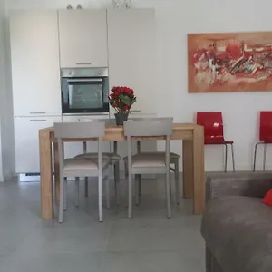 https://alma-apartment-sirmione.it-lombardy.com